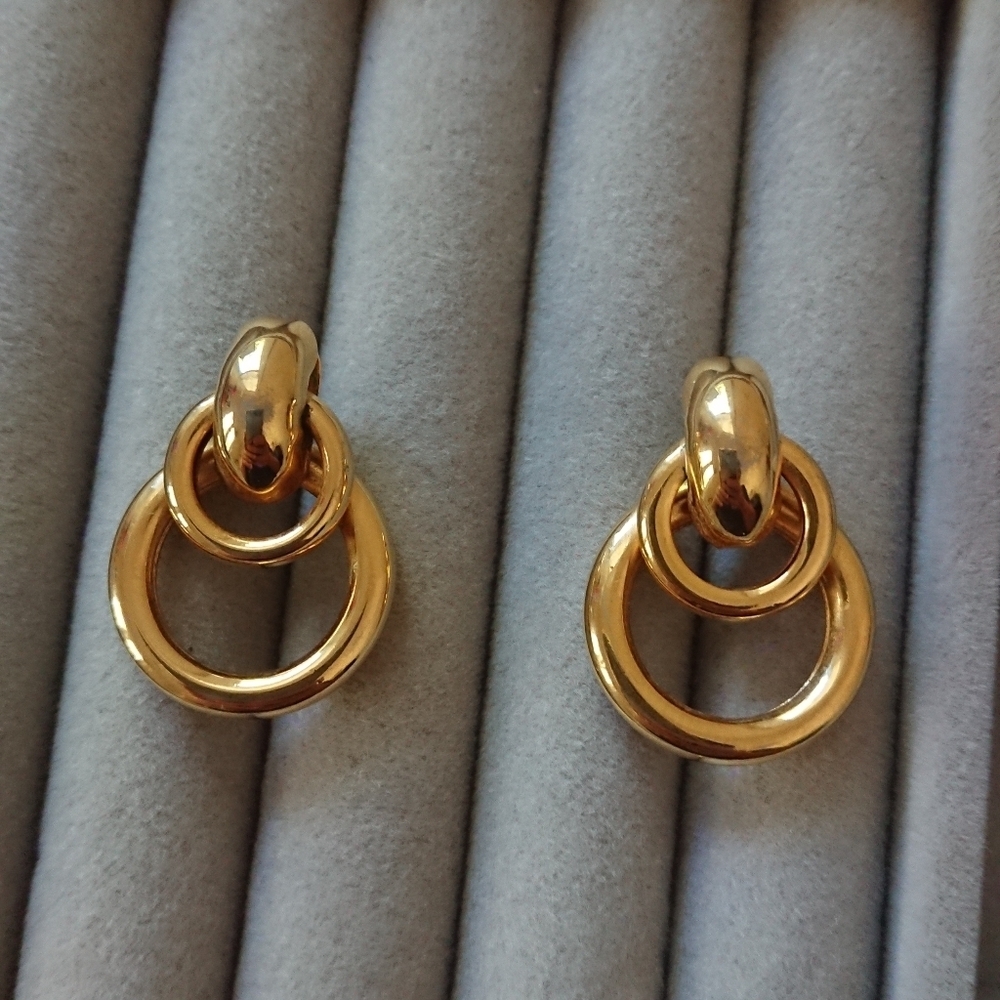Vintage Double Hoop Door Knocker Style Gold tone Pierced Earrings